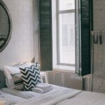 Jak efektywnie organizować przestrzeń w małym mieszkaniu, aby zwiększyć komfort życia